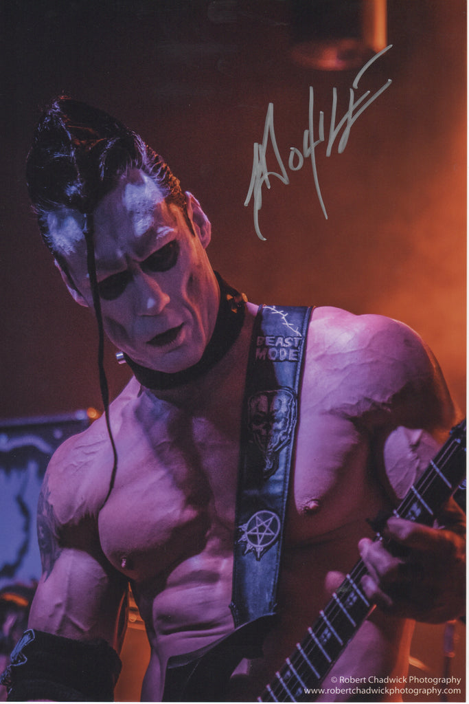 Doyle Signed 8X10 Print RC
